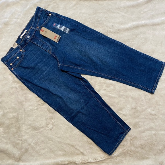 NWT(18W) Levi’s Wedgie Straight High Rise Button Fly Jeans Medium Dark Wash Plus - Picture 5 of 14